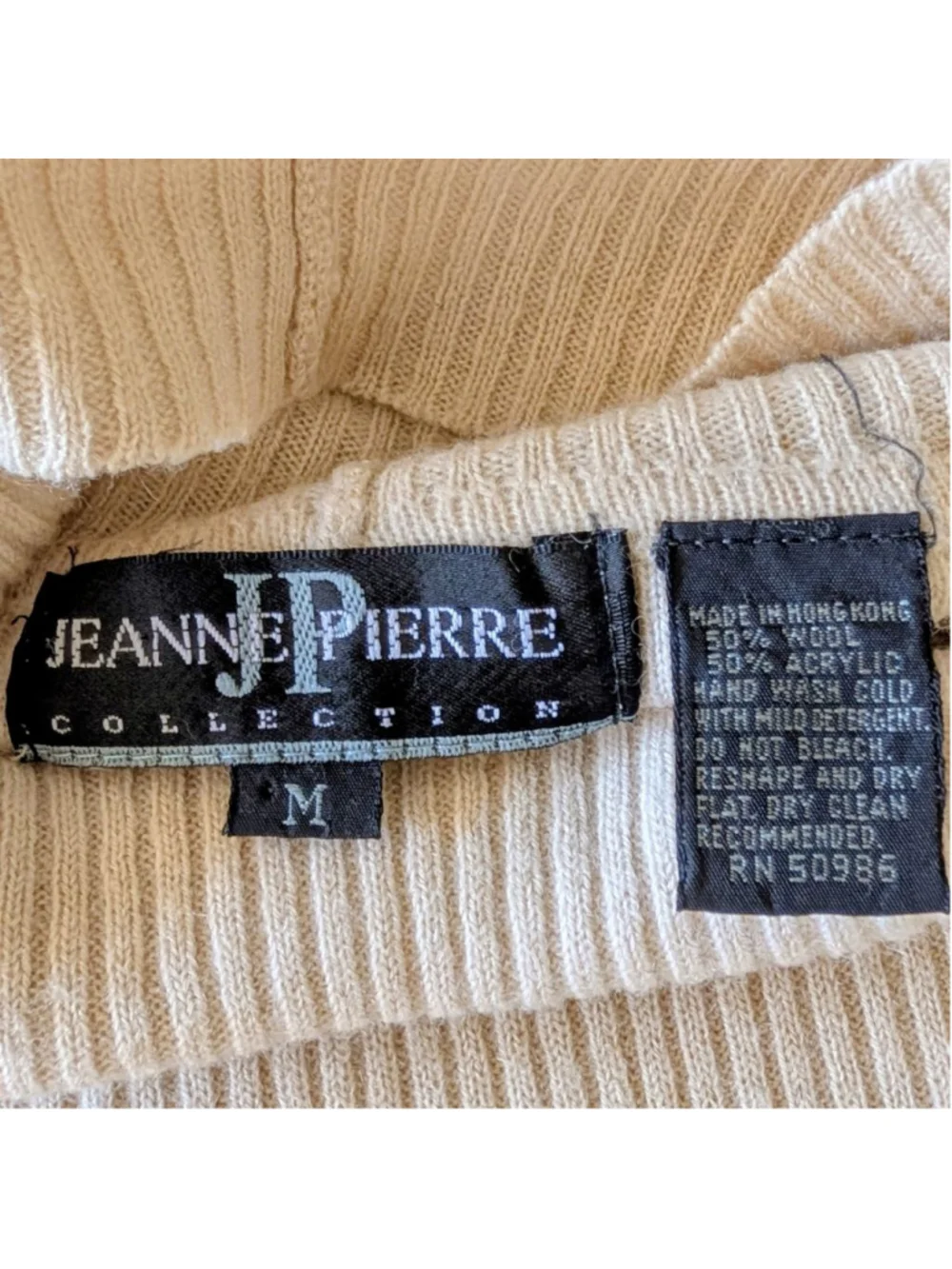 Cream Ribbed Turtleneck Sweater Quiet Luxury Minimalist Layering Knit Medium